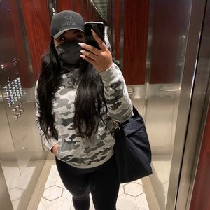 Meet your Posher, Arianna